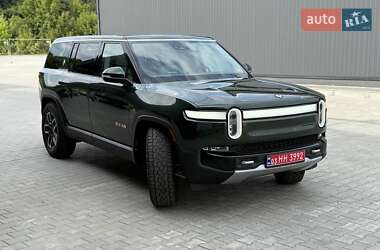 Позашляховик / Кросовер Rivian R1S 2023 в 