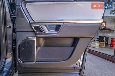 Позашляховик / Кросовер Rivian R1S 2023 в 