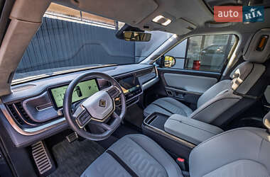 Позашляховик / Кросовер Rivian R1S 2023 в 