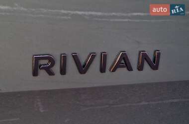 Позашляховик / Кросовер Rivian R1S 2023 в 