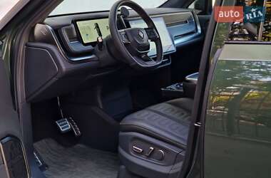 Позашляховик / Кросовер Rivian R1S 2023 в 