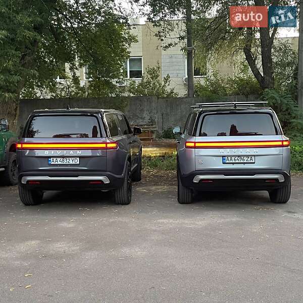 Позашляховик / Кросовер Rivian R1S 2023 в Києві фото 47 Позашляховик / Кросовер Rivian R1S 2023 в Києві