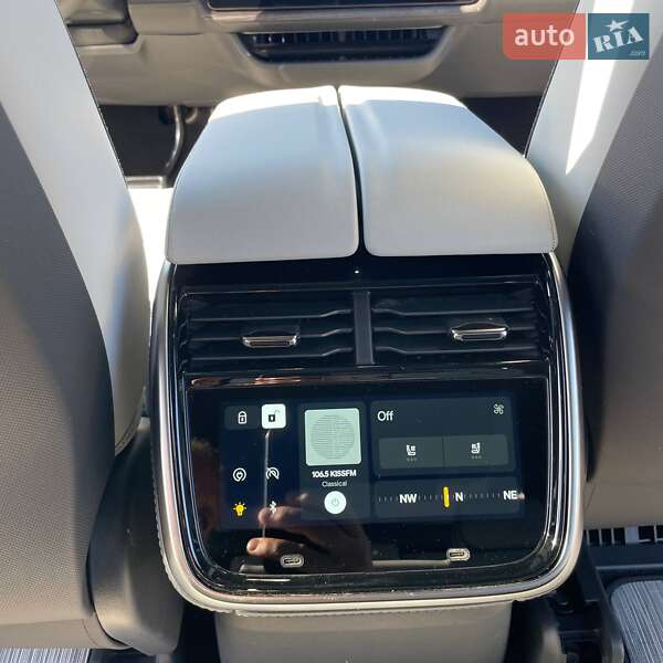 Позашляховик / Кросовер Rivian R1S 2023 в Києві фото 41 Позашляховик / Кросовер Rivian R1S 2023 в Києві