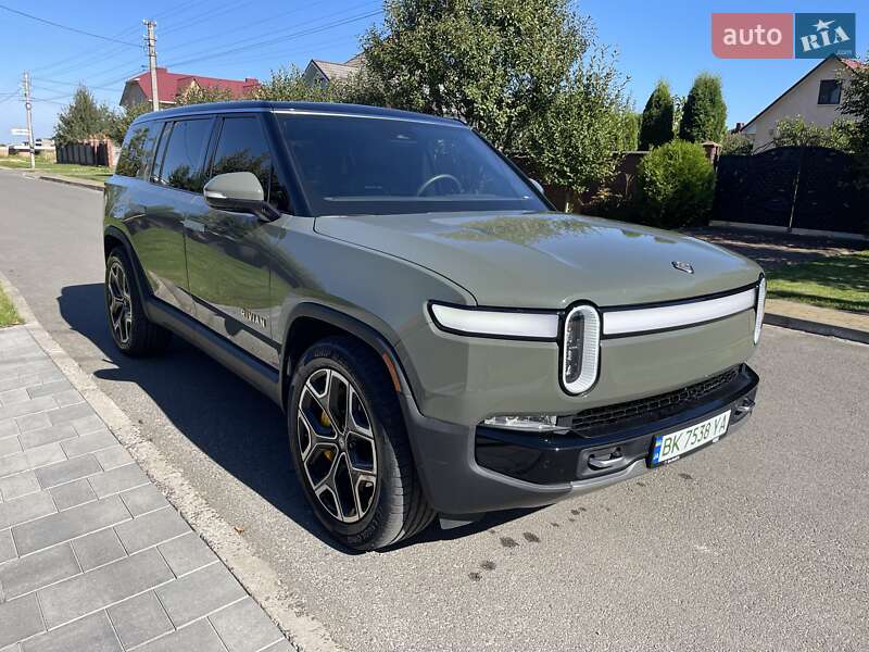 Позашляховик / Кросовер Rivian R1S 2022 в Рівному