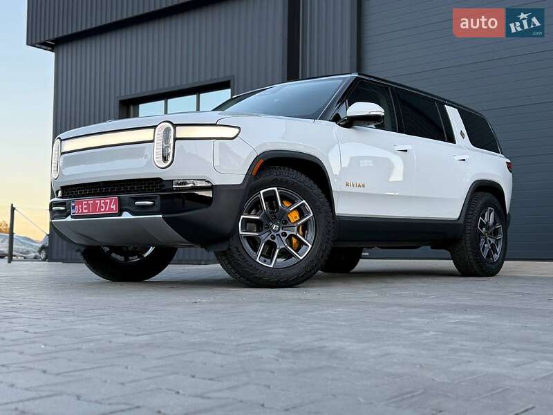 Позашляховик / Кросовер Rivian R1S 2023 в Дубні