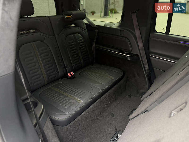 Позашляховик / Кросовер Rivian R1S 2022 в Костопілі