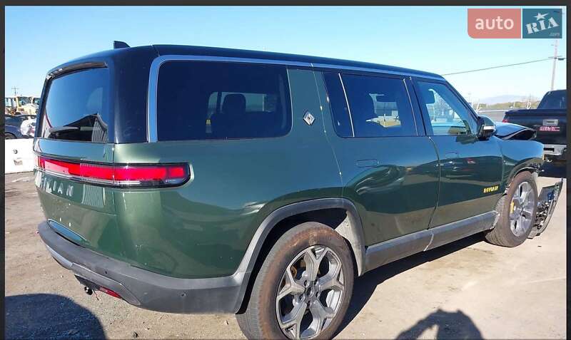 Внедорожник / Кроссовер Rivian R1S 2023 в Одессе фото 52 Внедорожник / Кроссовер Rivian R1S 2023 в Одессе