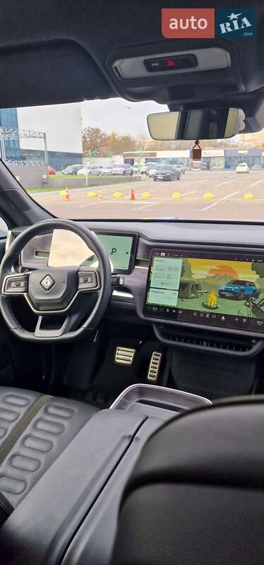 Внедорожник / Кроссовер Rivian R1S 2023 в Одессе фото 29 Внедорожник / Кроссовер Rivian R1S 2023 в Одессе