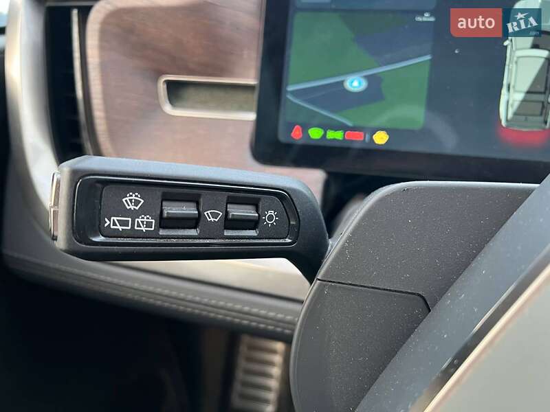 Позашляховик / Кросовер Rivian R1S 2023 в Львові