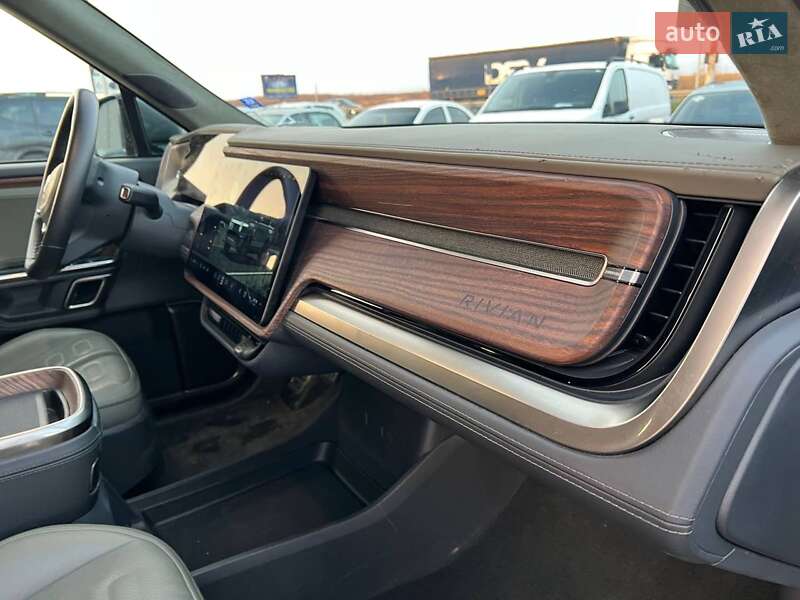 Позашляховик / Кросовер Rivian R1S 2023 в Львові