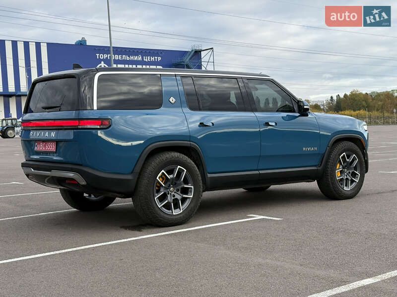 Позашляховик / Кросовер Rivian R1S 2022 в Рівному