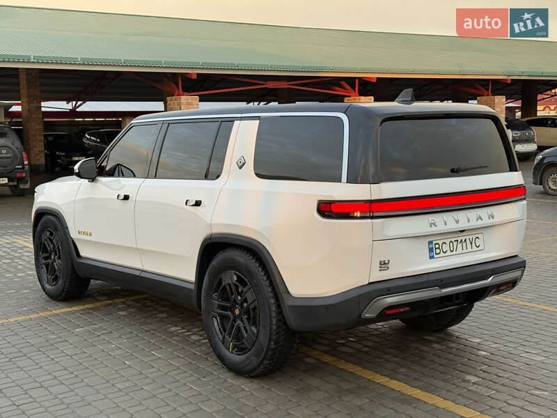 Внедорожник / Кроссовер Rivian R1S 2023 в Львове