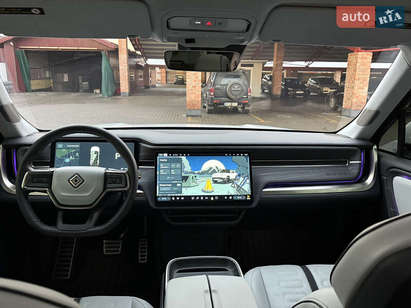 Внедорожник / Кроссовер Rivian R1S 2023 в Львове