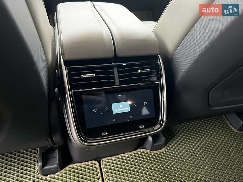 Внедорожник / Кроссовер Rivian R1S 2023 в Луцке фото 16 Внедорожник / Кроссовер Rivian R1S 2023 в Луцке