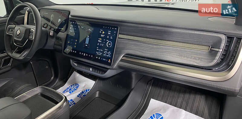 Внедорожник / Кроссовер Rivian R1S 2023 в Львове фото 9 Внедорожник / Кроссовер Rivian R1S 2023 в Львове