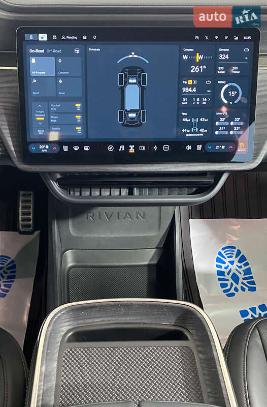 Внедорожник / Кроссовер Rivian R1S 2023 в Львове фото 19 Внедорожник / Кроссовер Rivian R1S 2023 в Львове