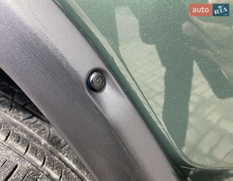 Внедорожник / Кроссовер Rivian R1S 2023 в Львове фото 42 Внедорожник / Кроссовер Rivian R1S 2023 в Львове