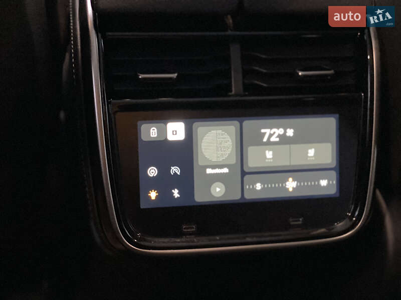 Внедорожник / Кроссовер Rivian R1S 2023 в Киеве