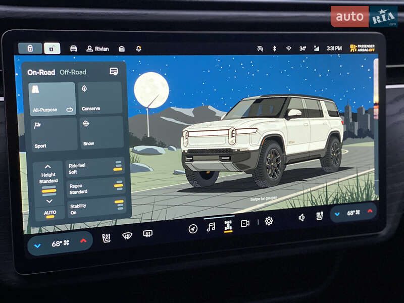 Внедорожник / Кроссовер Rivian R1S 2023 в Киеве
