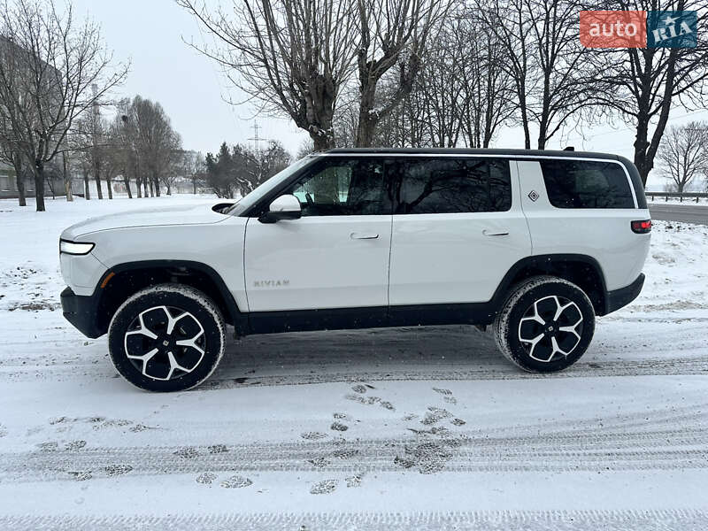 Внедорожник / Кроссовер Rivian R1S 2024 в Днепре