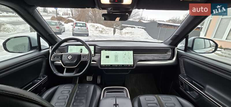 Внедорожник / Кроссовер Rivian R1S 2022 в Хмельницком