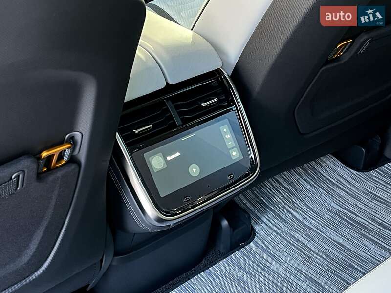 Внедорожник / Кроссовер Rivian R1S 2023 в Киеве