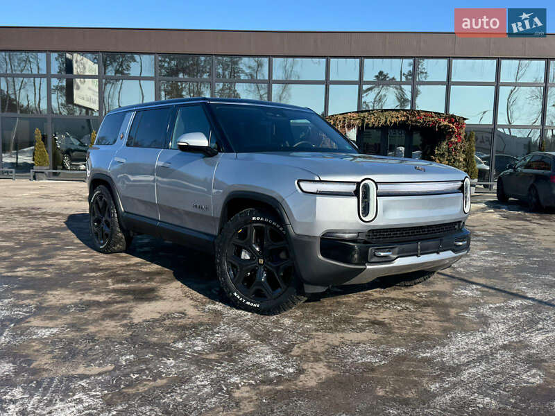 Внедорожник / Кроссовер Rivian R1S 2025 в Луцке