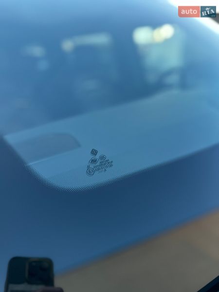 Внедорожник / Кроссовер Rivian R1S 2024 в Киеве