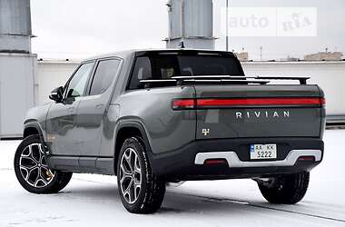 Пікап Rivian R1T 2022 в 