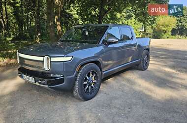 Внедорожник / Кроссовер Rivian R1T 2021 в 
