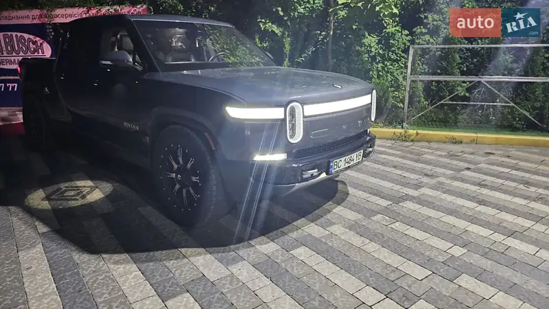 Rivian R1T 2021 VIN 7FCTGAAL3NN000909 фото оголошення 21 з 56