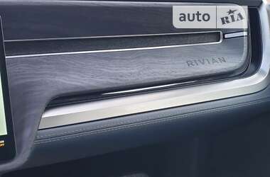 Пикап Rivian R1T 2022 в 
