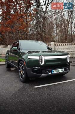 Пикап Rivian R1T 2023 в 
