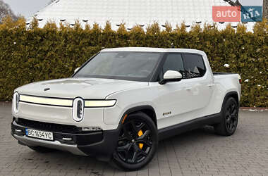 Пікап Rivian R1T 2023 в Стрию