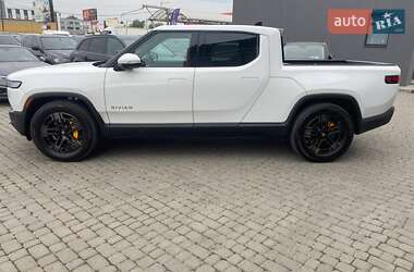 Пикап Rivian R1T 2022 в Львове