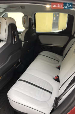 Пикап Rivian R1T 2023 в 