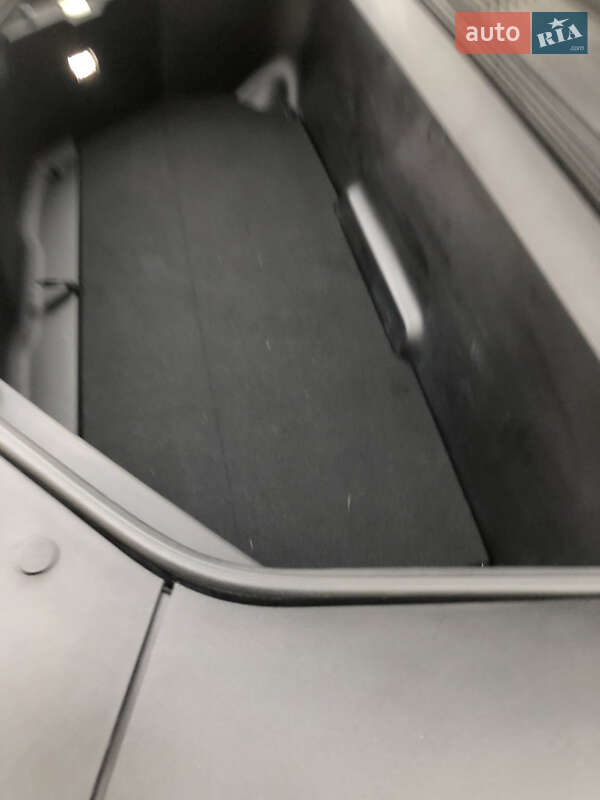 Пикап Rivian R1T 2023 в Виннице