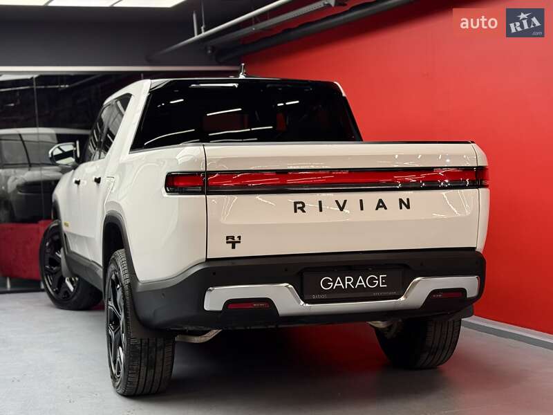 Пікап Rivian R1T 2023 в Києві