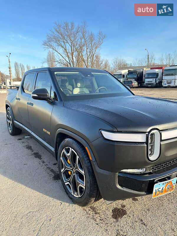 Пикап Rivian R1T 2022 в 