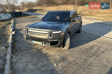 Пикап Rivian R1T 2023 в 