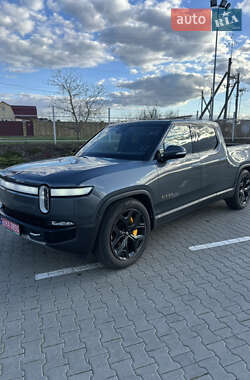 Пикап Rivian R1T 2022 в 