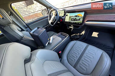 Пікап Rivian R1T 2023 в 