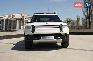 Пікап Rivian R1T 2022 в 