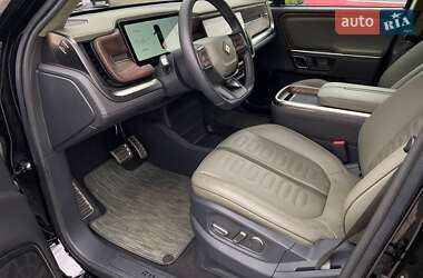 Пикап Rivian R1T 2023 в 