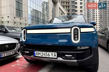 Пікап Rivian R1T 2022 в 