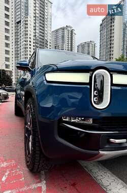 Пікап Rivian R1T 2022 в 
