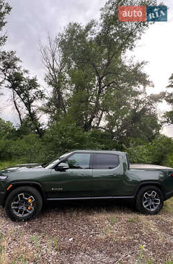 Пікап Rivian R1T 2022 в Дніпрі