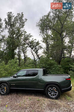 Пикап Rivian R1T 2022 в 