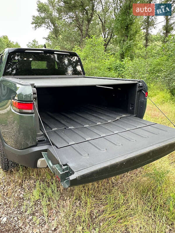 Пикап Rivian R1T 2022 в Днепре