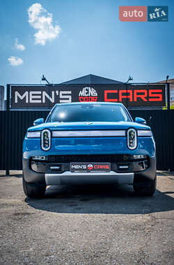 Позашляховик / Кросовер Rivian R1T 2022 в 